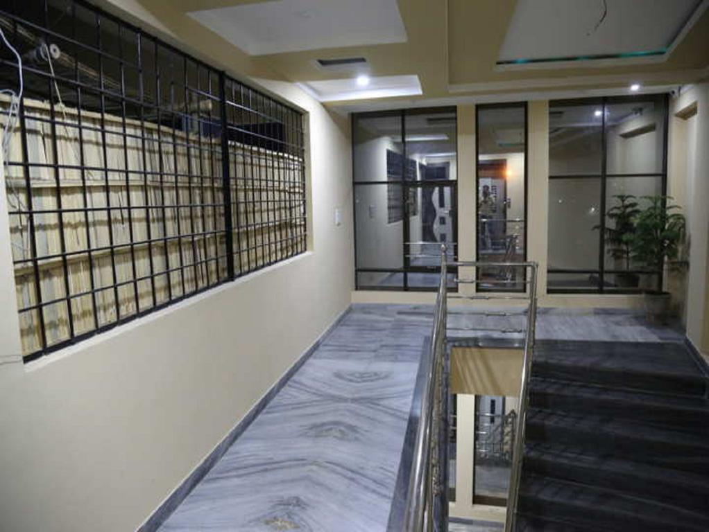Hotel Kingdom Palace Udaipur Exterior photo